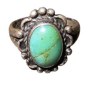 Vintage Turquoise & Sterling Silver Split Shank  Ring Size 5 1/4